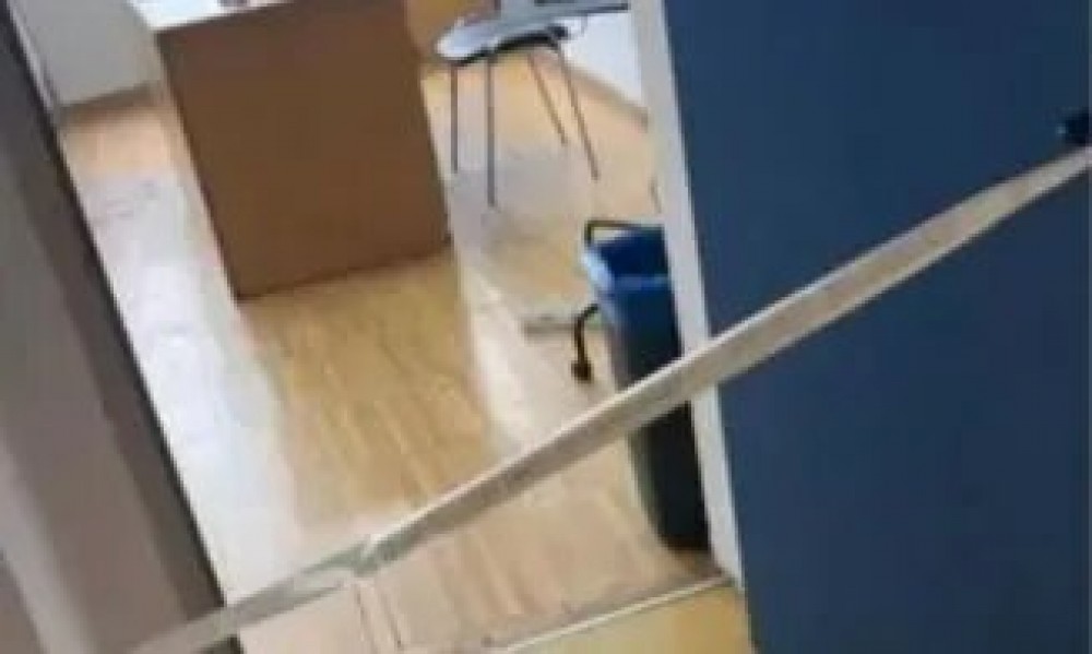 Pedagog înjunghiat de o elevă de 16 ani. Motivul episodului şocant de la Colegiul Tehnic „Traian Vuia” din Oradea